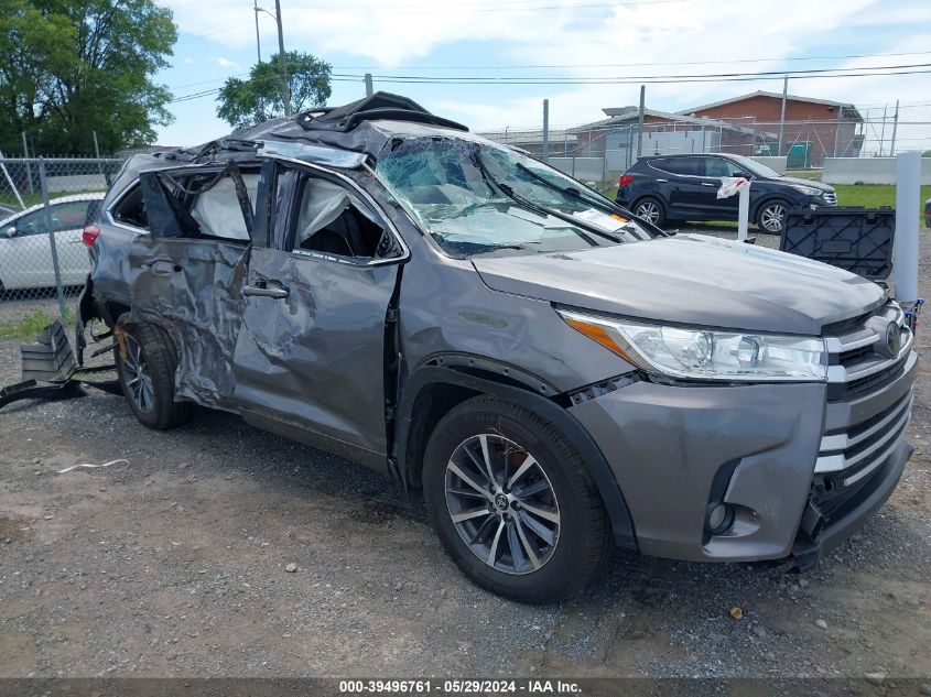 2018 TOYOTA HIGHLANDER XLE