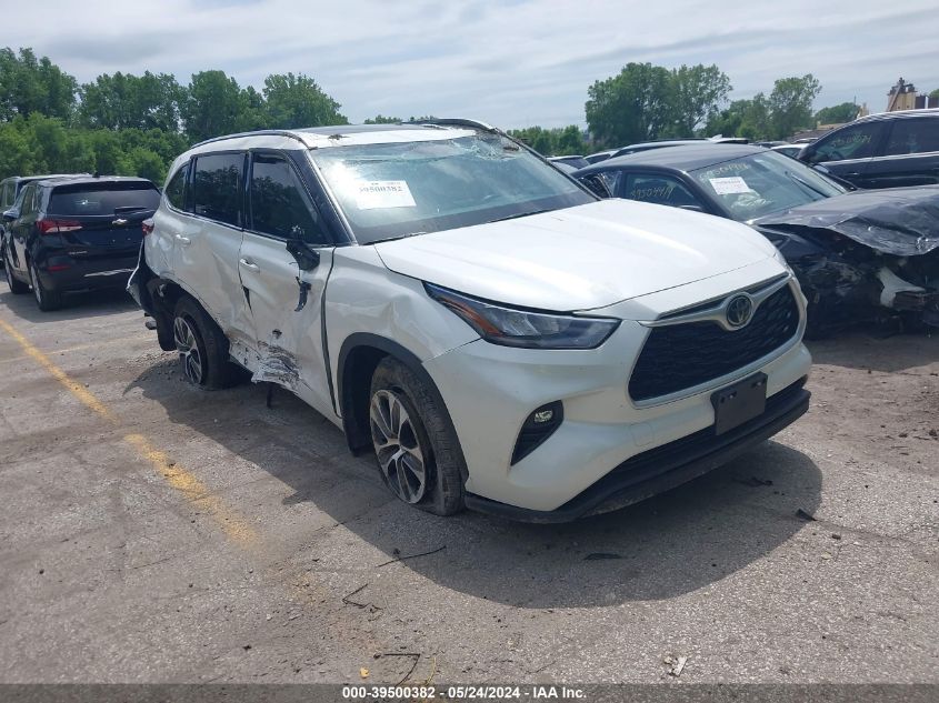 2020 TOYOTA HIGHLANDER XLE