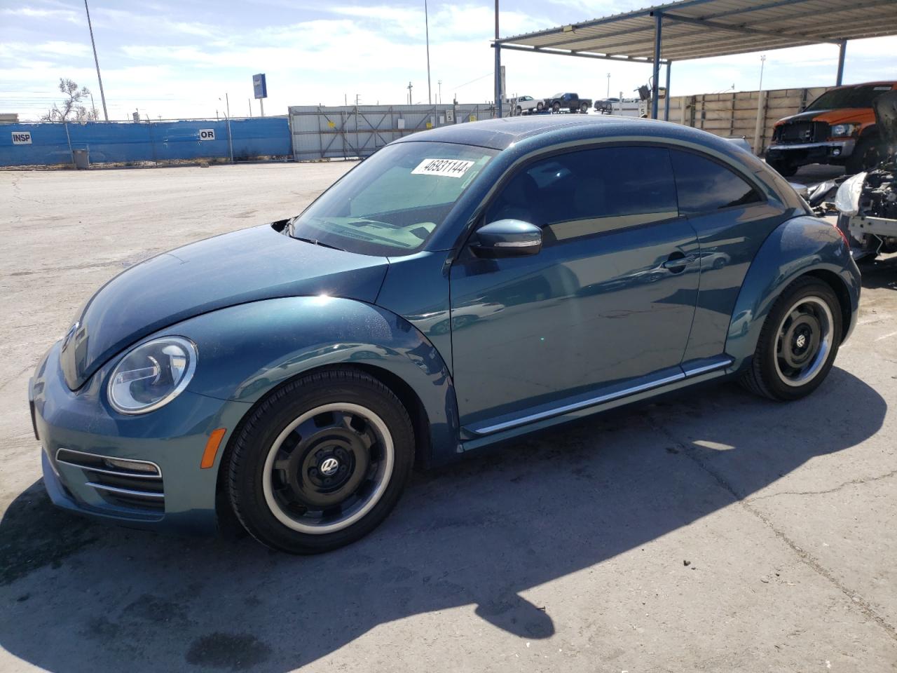 2018 VOLKSWAGEN BEETLE S