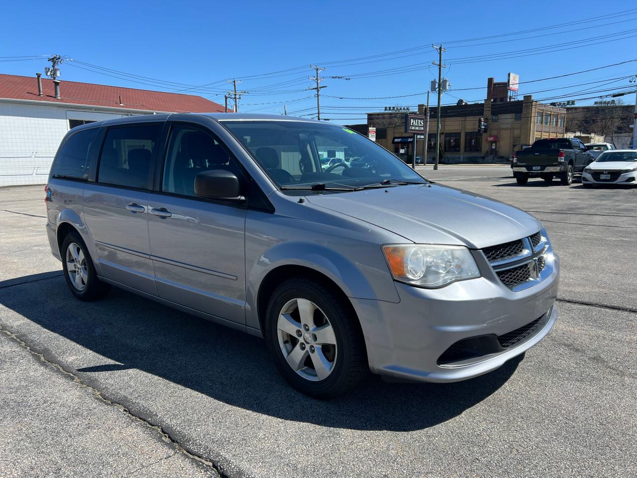 2013 DODGE GRAND CARAVAN SE