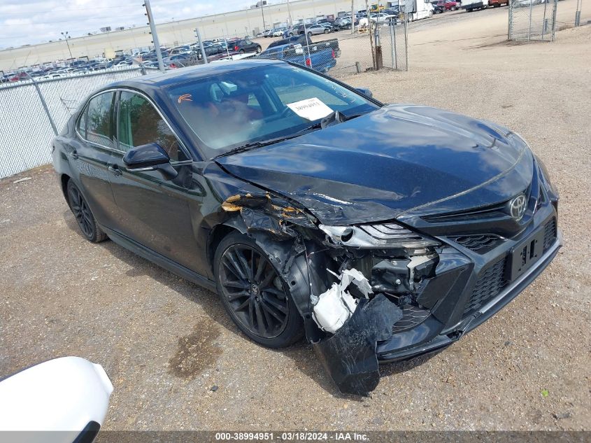 2021 TOYOTA CAMRY XSE