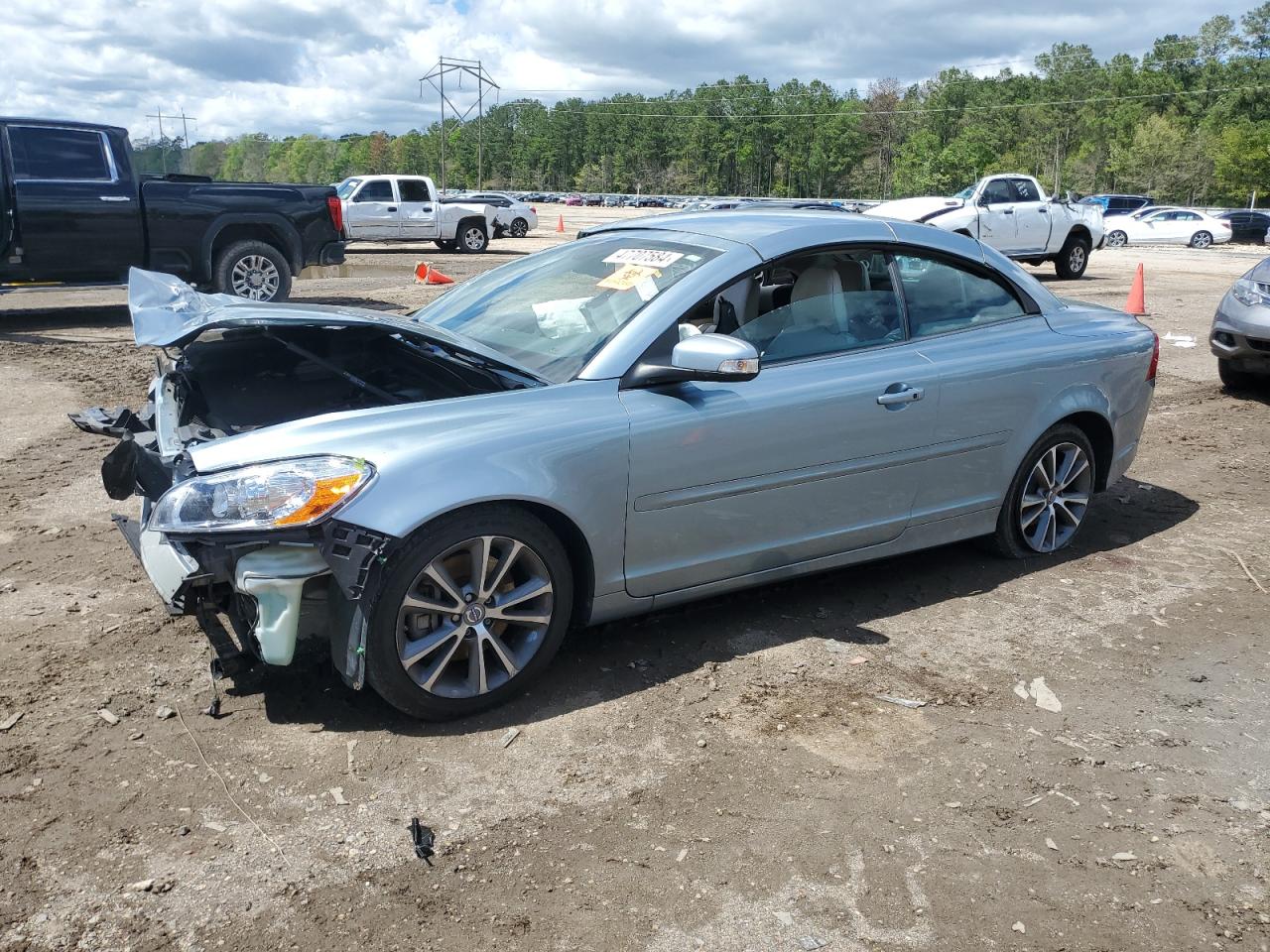 2011 VOLVO C70 T5