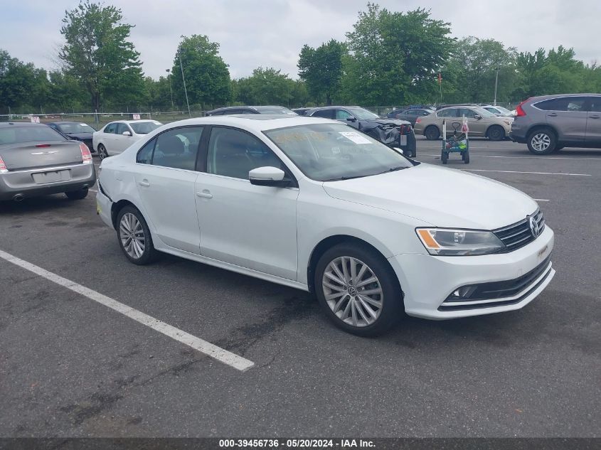 2015 VOLKSWAGEN JETTA 1.8T SE