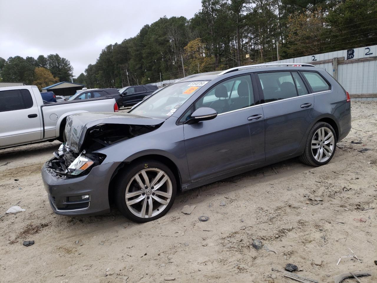 2015 VOLKSWAGEN GOLF SPORTWAGEN TDI S