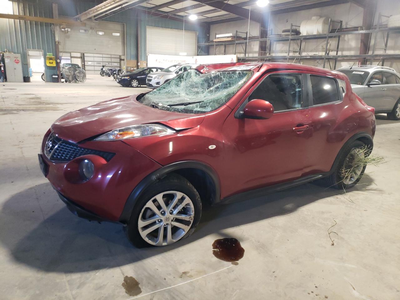 2014 NISSAN JUKE S