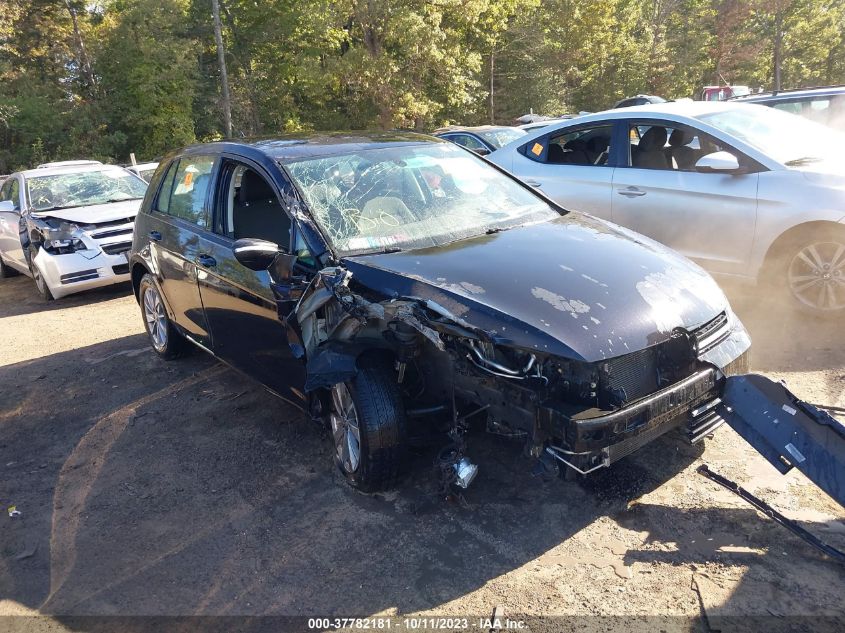 2018 VOLKSWAGEN GOLF TSI S/TSI SE