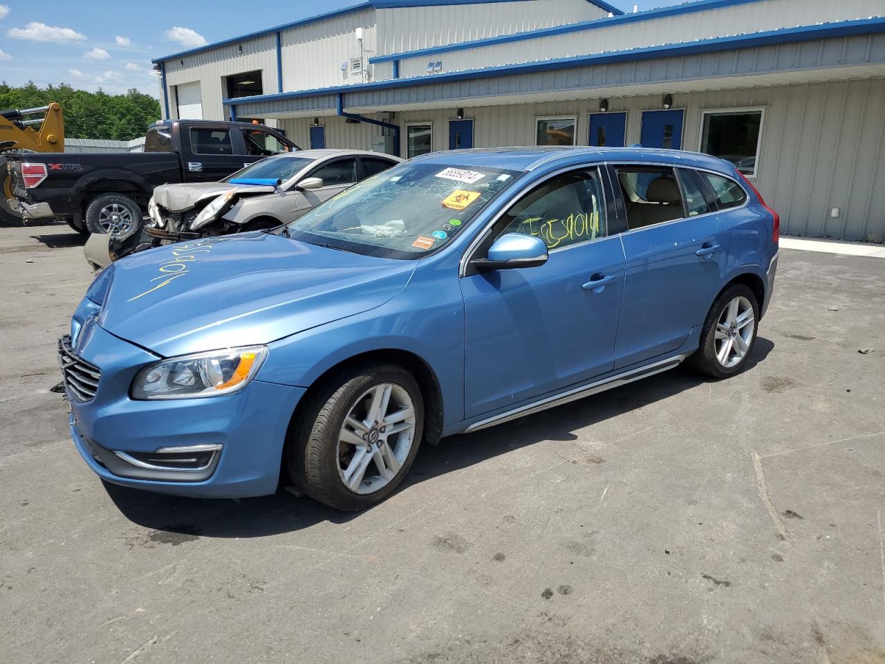 2015 VOLVO V60 PREMIER+