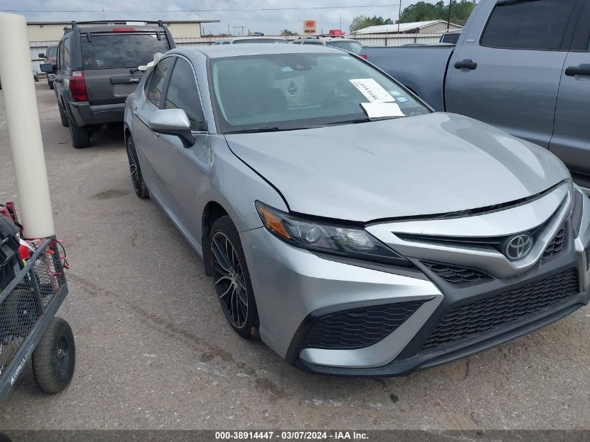 2021 TOYOTA CAMRY SE