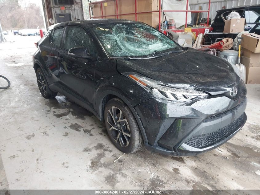 2021 TOYOTA C-HR XLE