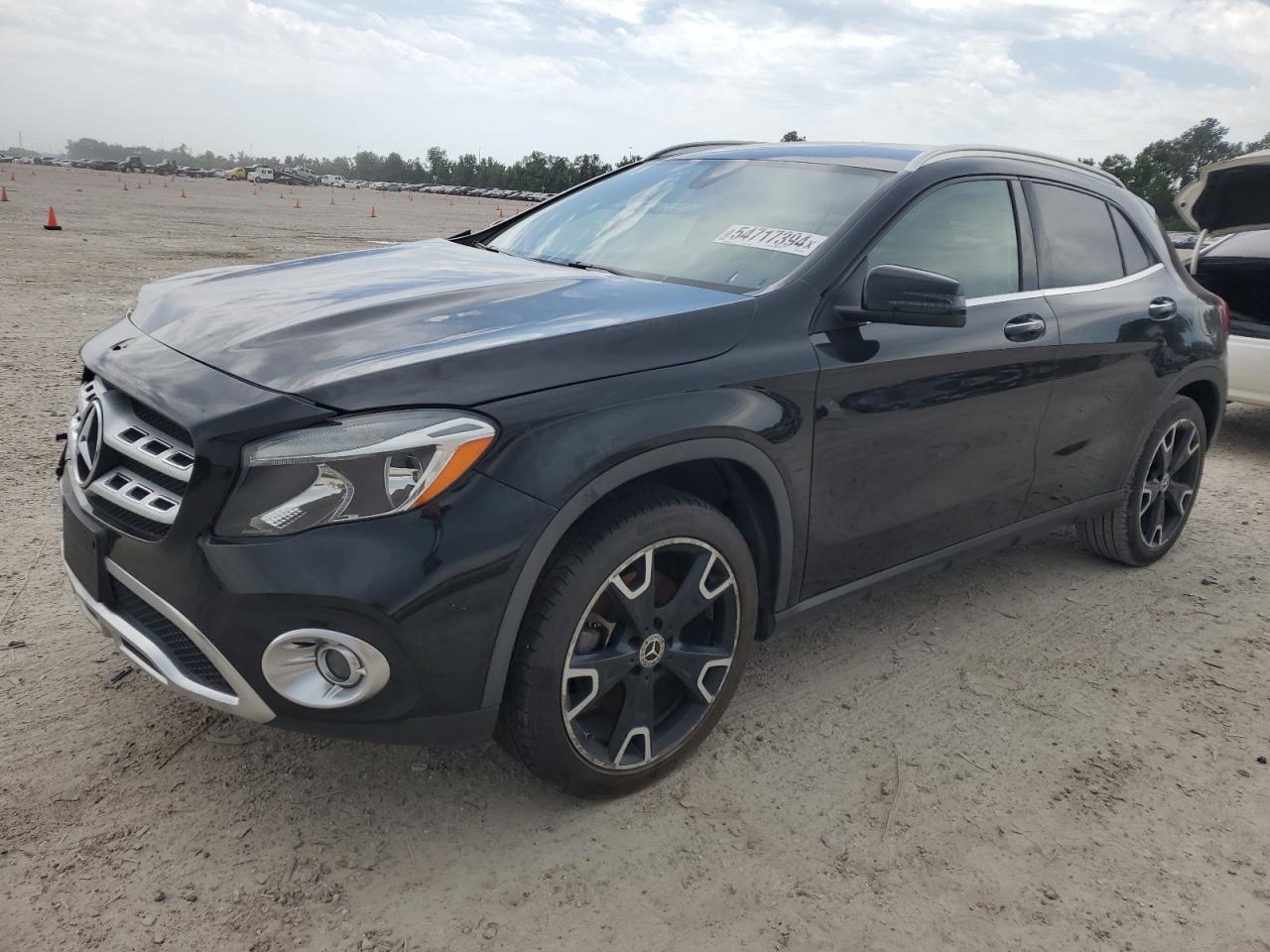 2020 MERCEDES-BENZ GLA 250