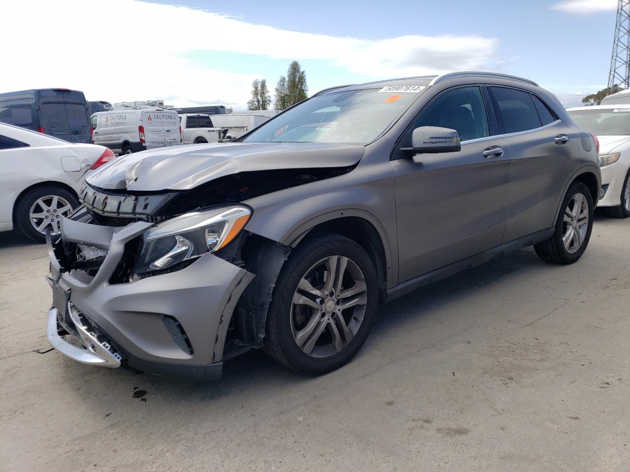 2015 MERCEDES-BENZ GLA 250