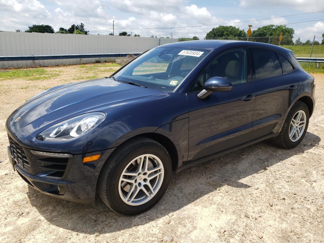 2018 PORSCHE MACAN