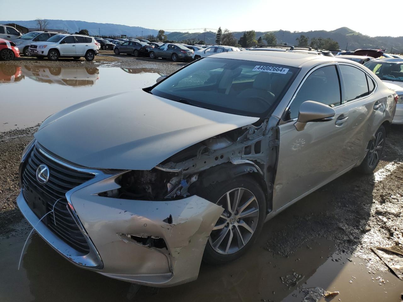 2016 LEXUS ES 300H