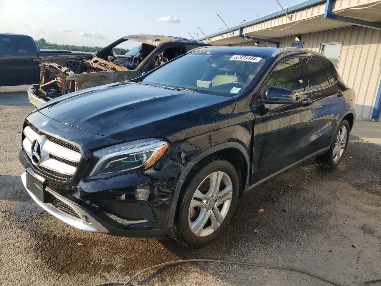 2016 MERCEDES-BENZ GLA 250 4MATIC