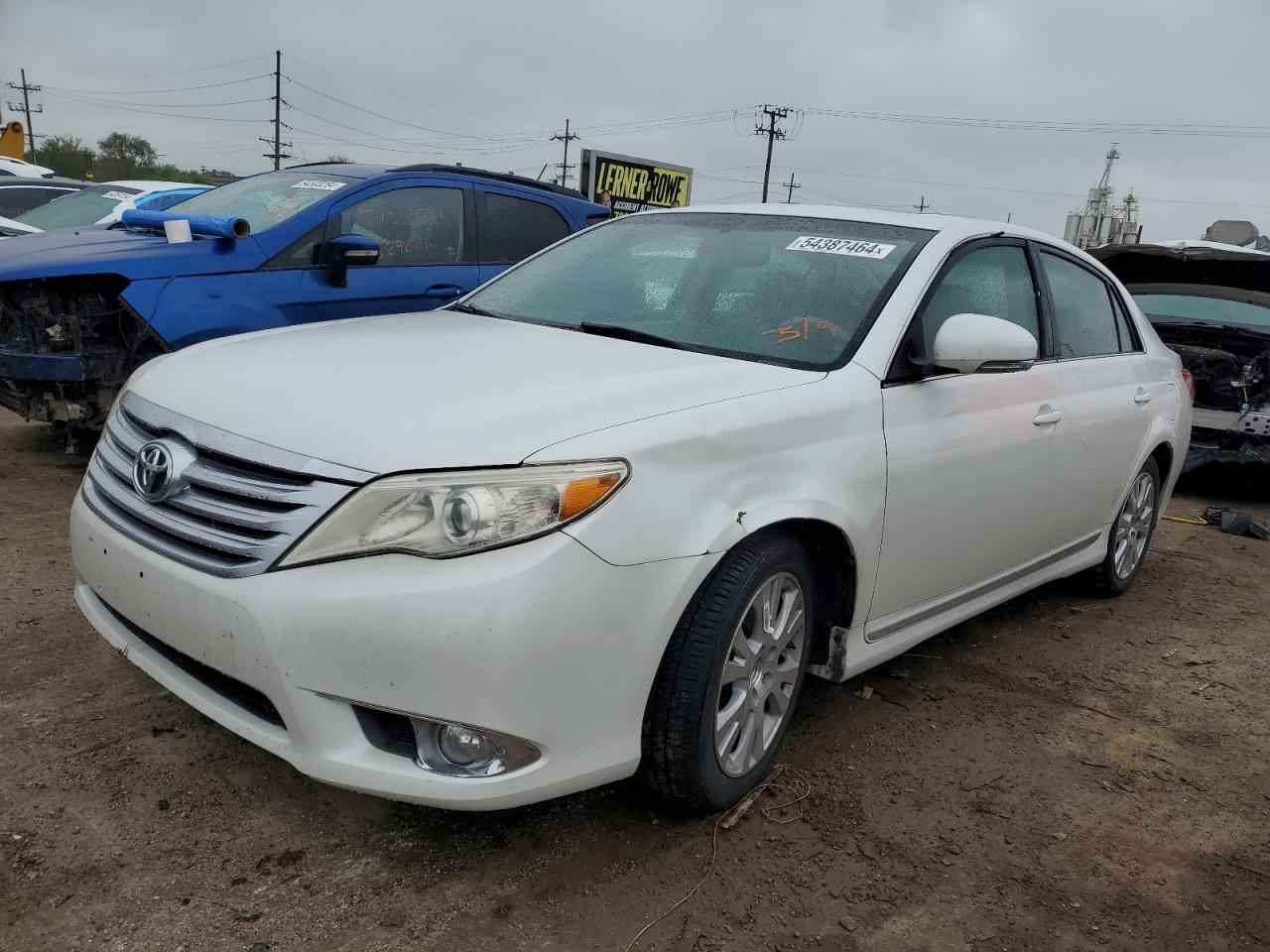 2011 TOYOTA AVALON BASE