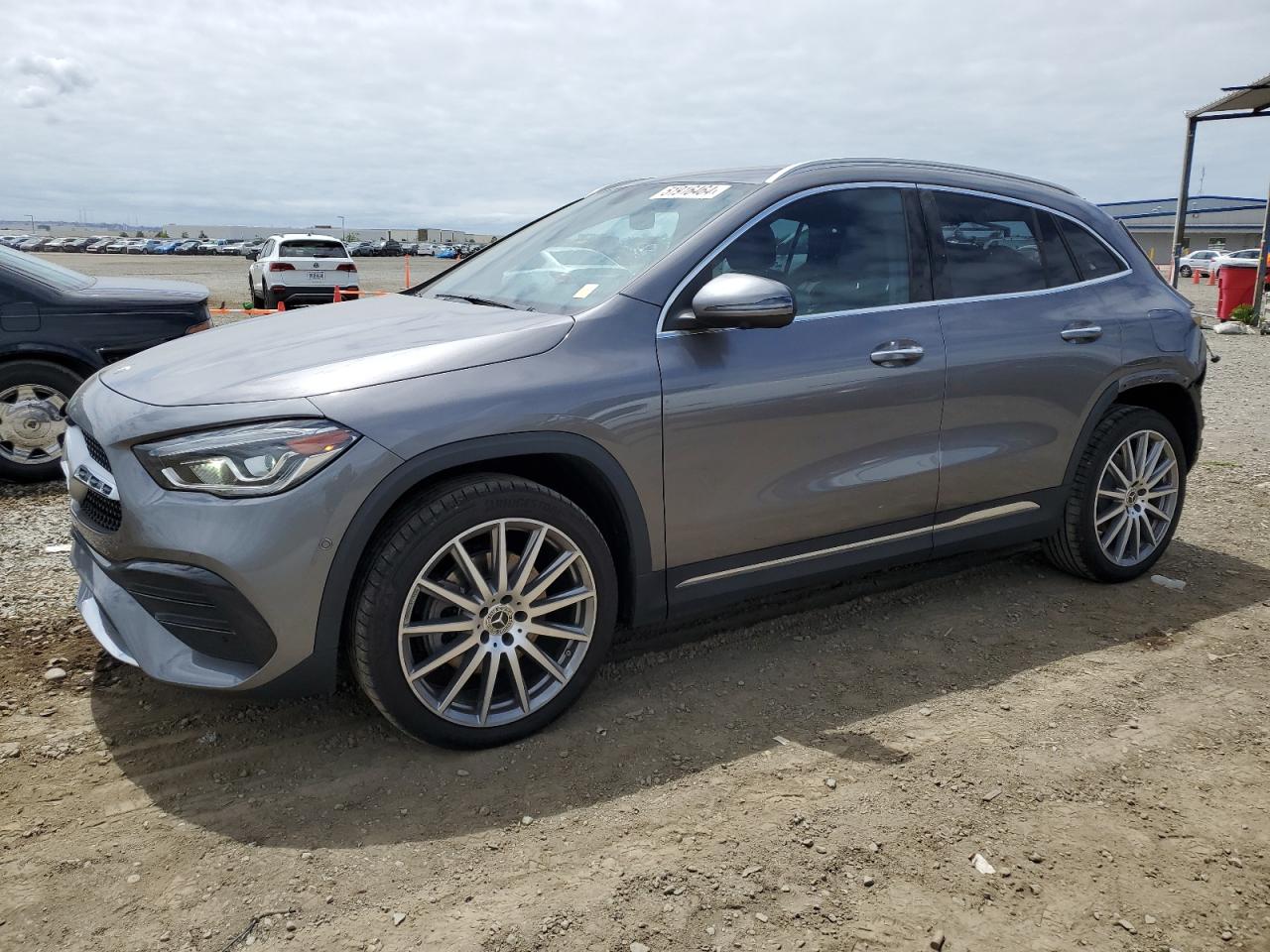 2023 MERCEDES-BENZ GLA 250