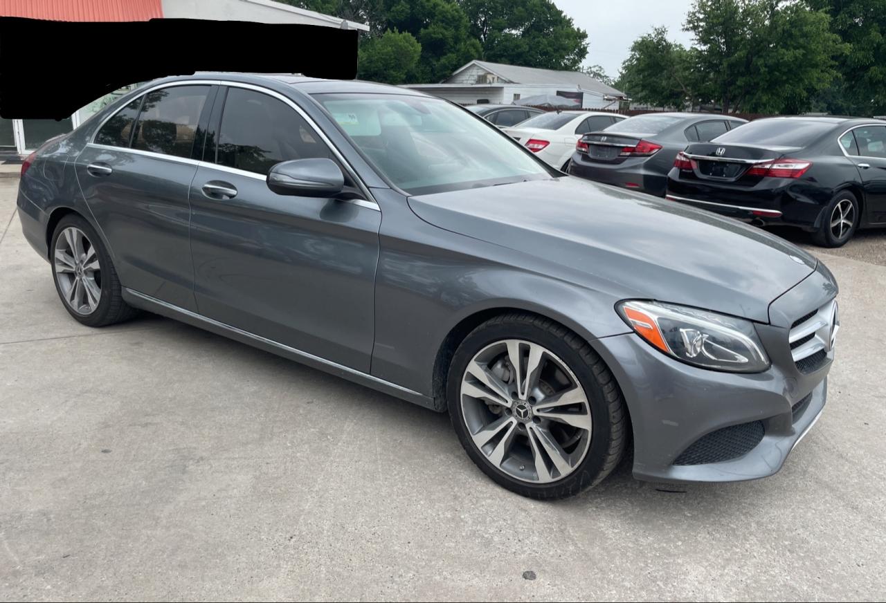 2017 MERCEDES-BENZ C 300