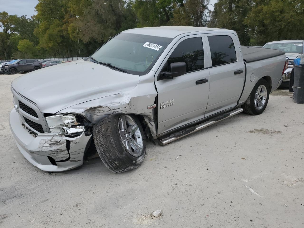 2015 RAM 1500 ST