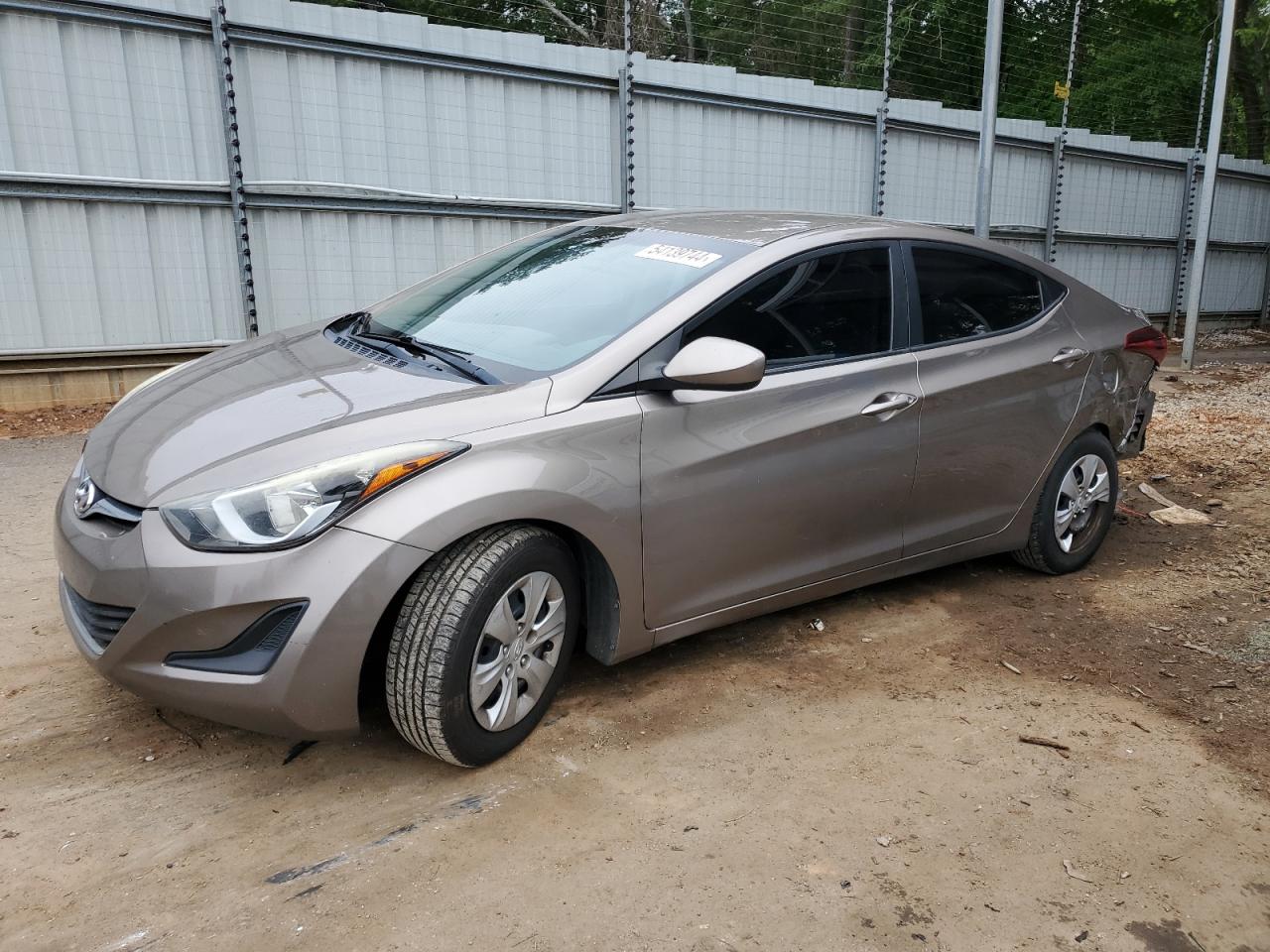 2016 HYUNDAI ELANTRA SE