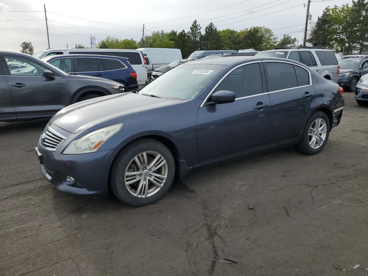 2011 INFINITI G37