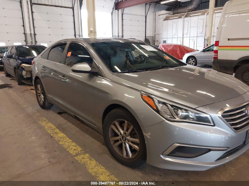 2017 HYUNDAI SONATA SE