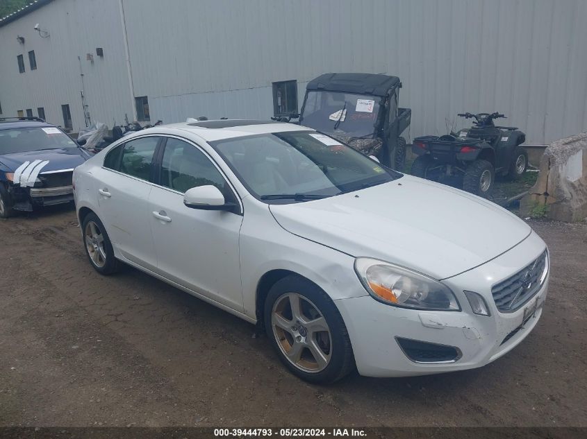 2012 VOLVO S60 T5