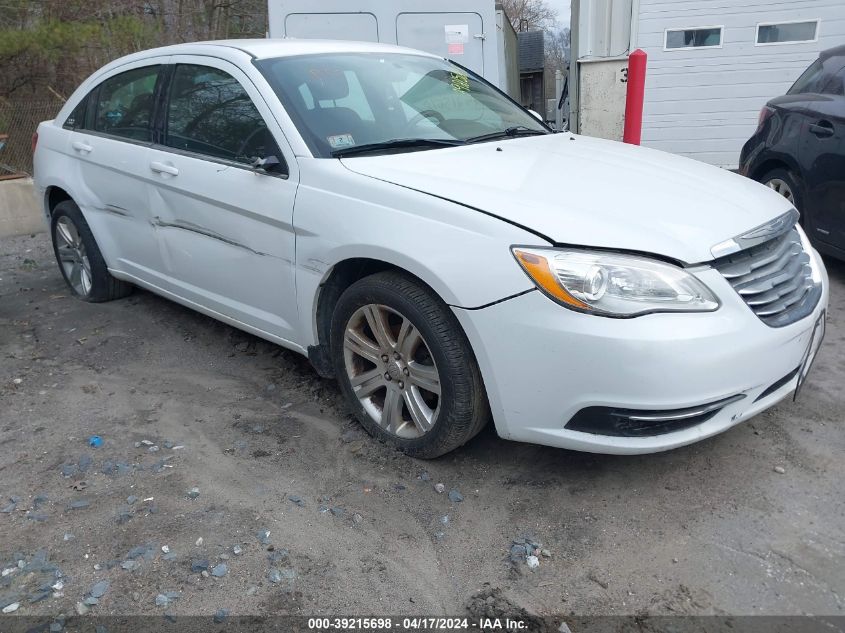 2014 CHRYSLER 200 LX