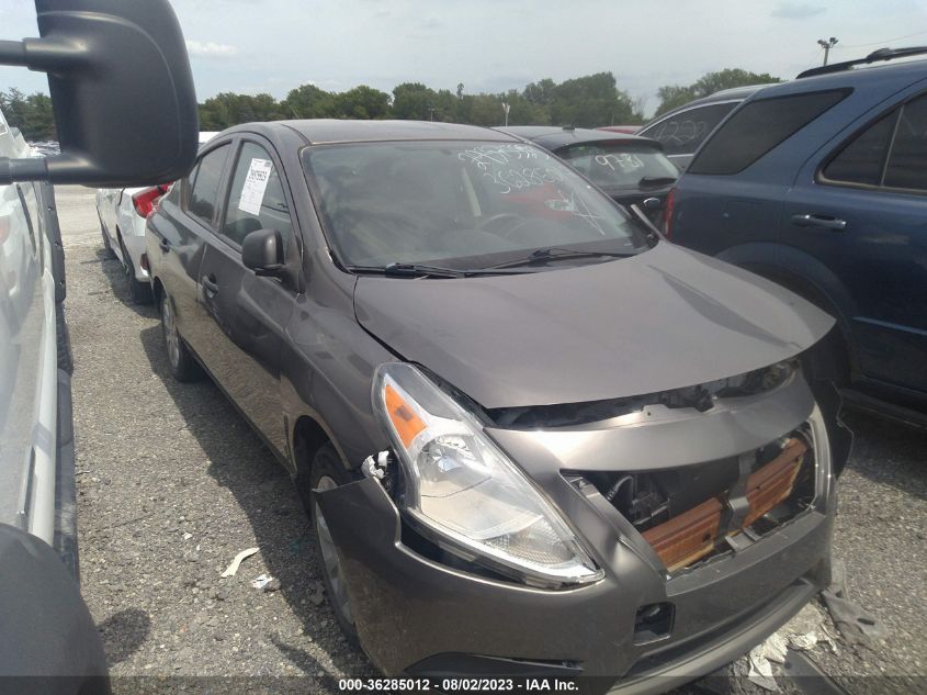 2015 NISSAN VERSA 1.6 S+