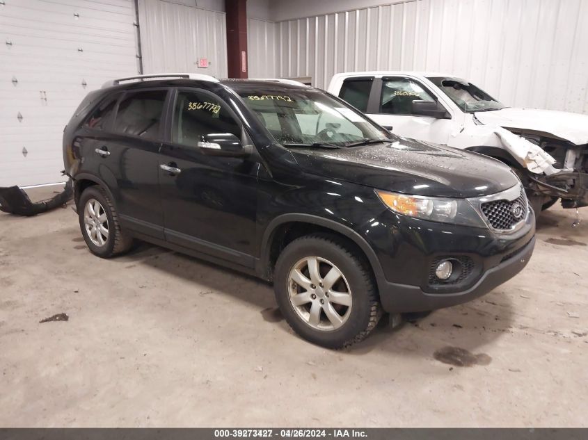 2013 KIA SORENTO LX