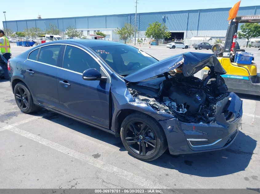 2015 VOLVO S60 T5 PREMIER