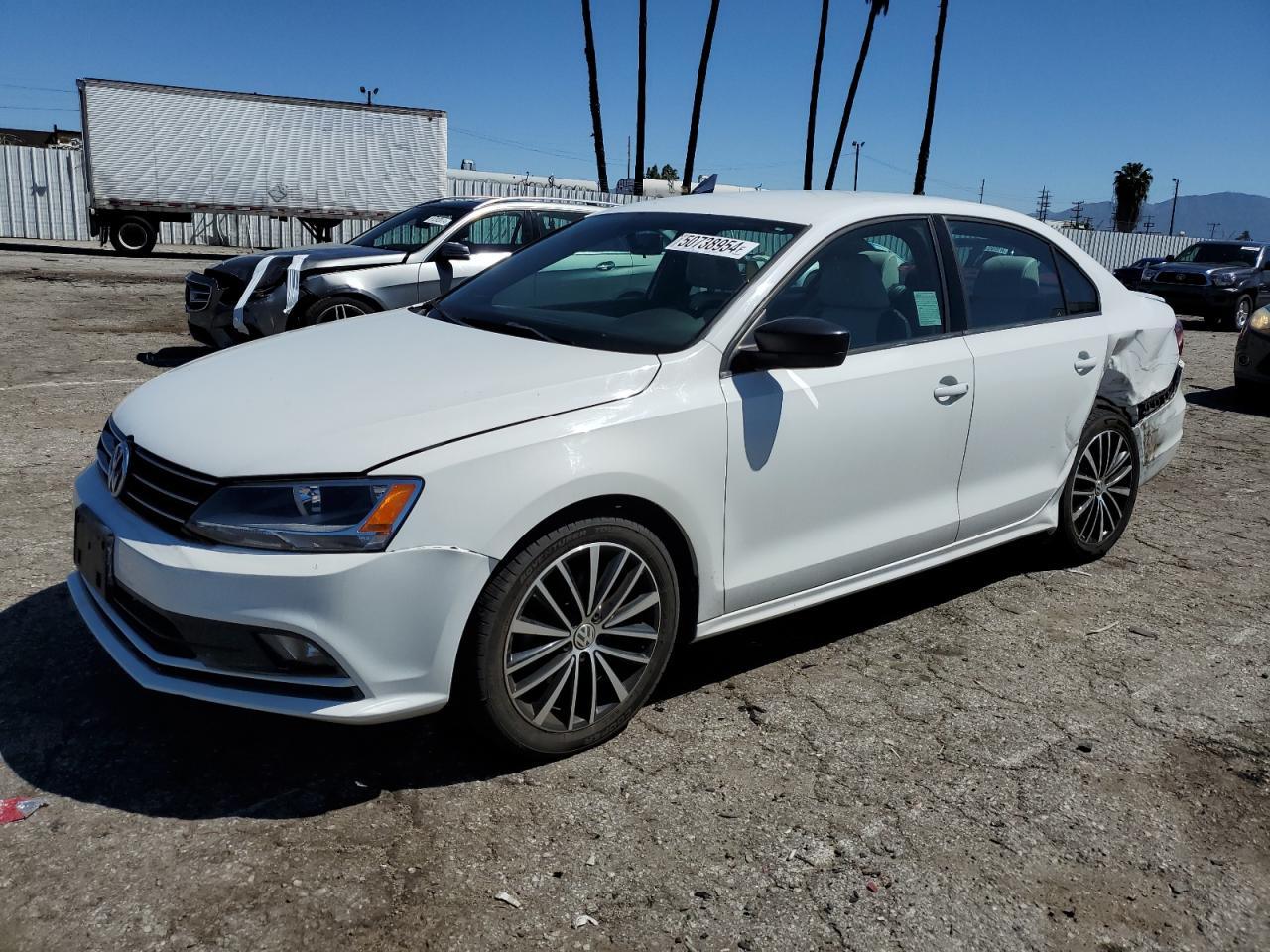 2016 VOLKSWAGEN JETTA SPORT