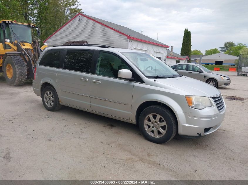 2010 CHRYSLER TOWN & COUNTRY TOURING