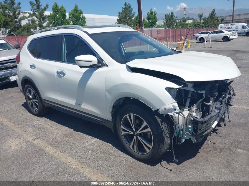 2017 NISSAN ROGUE SL