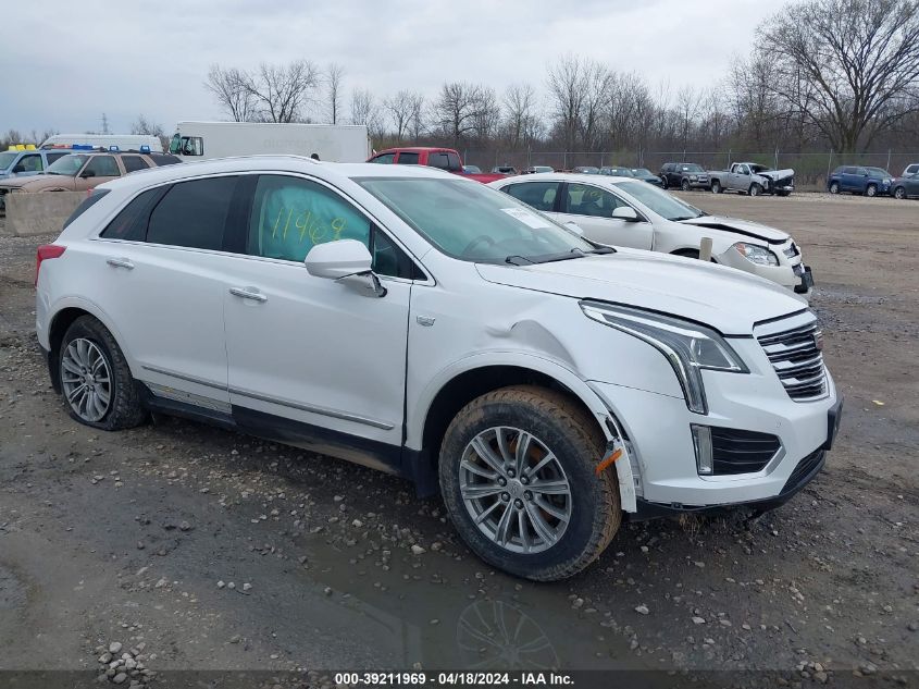 2017 CADILLAC XT5