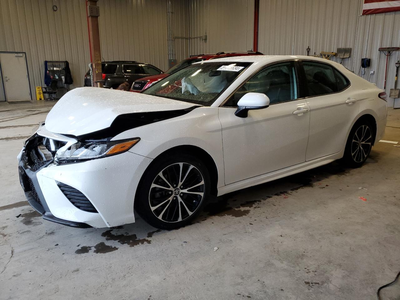 2020 TOYOTA CAMRY SE