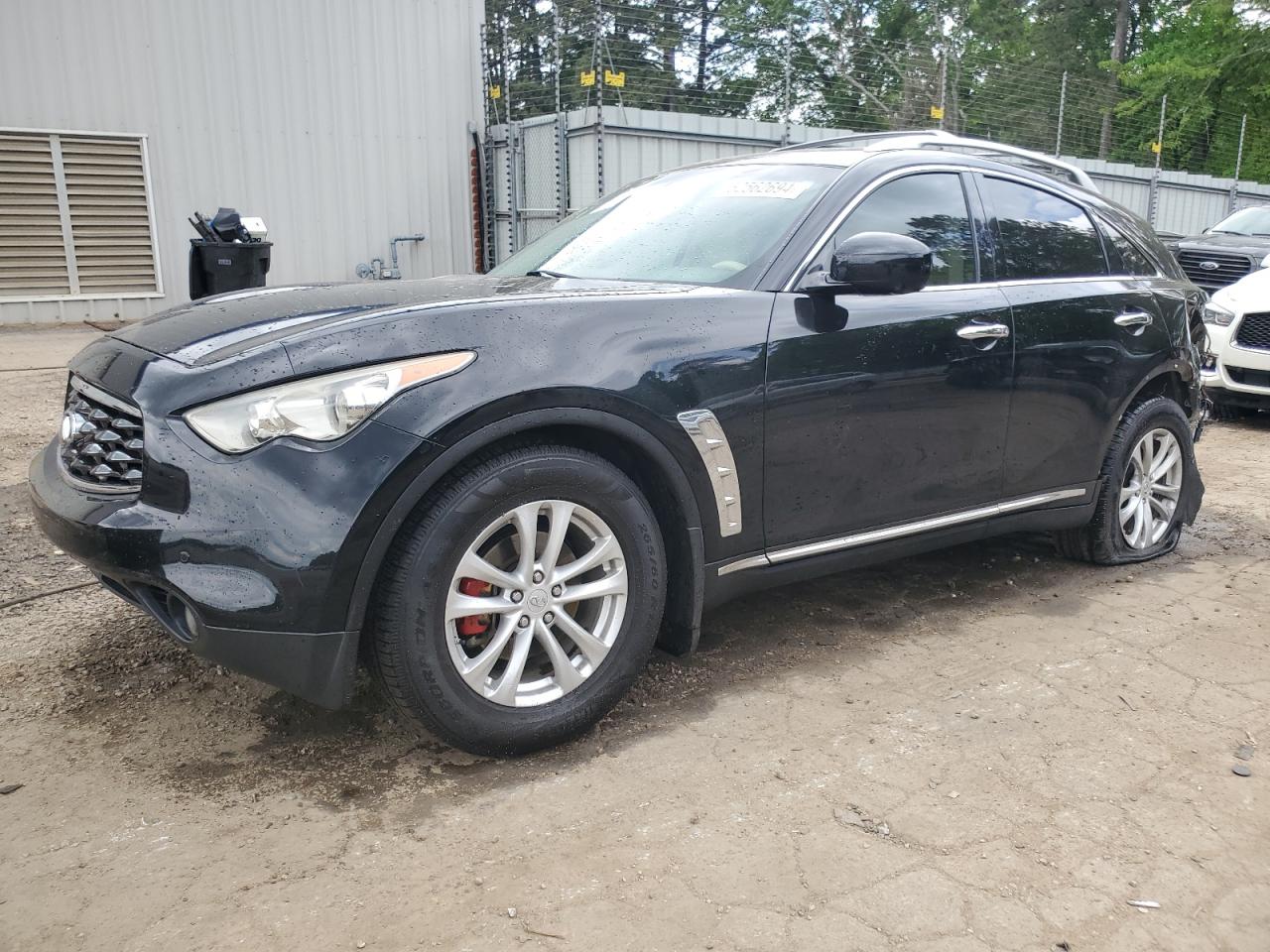 2011 INFINITI FX35