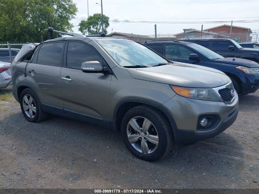 2013 KIA SORENTO EX