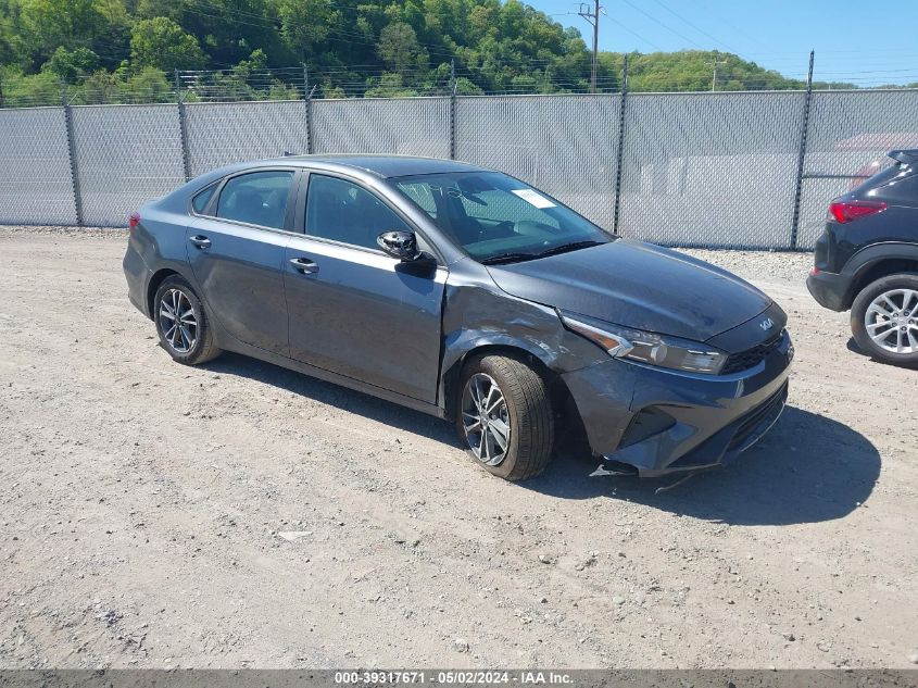 2023 KIA FORTE LXS