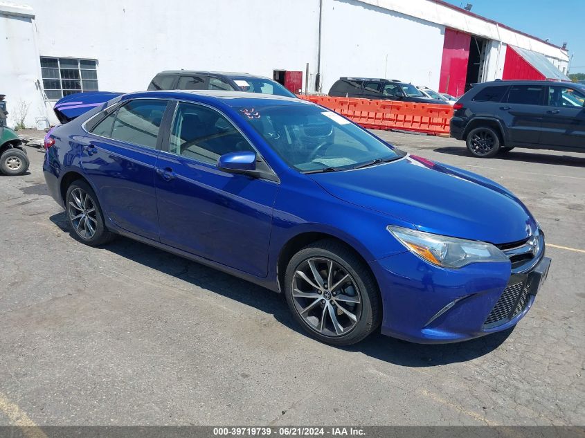 2015 TOYOTA CAMRY XSE