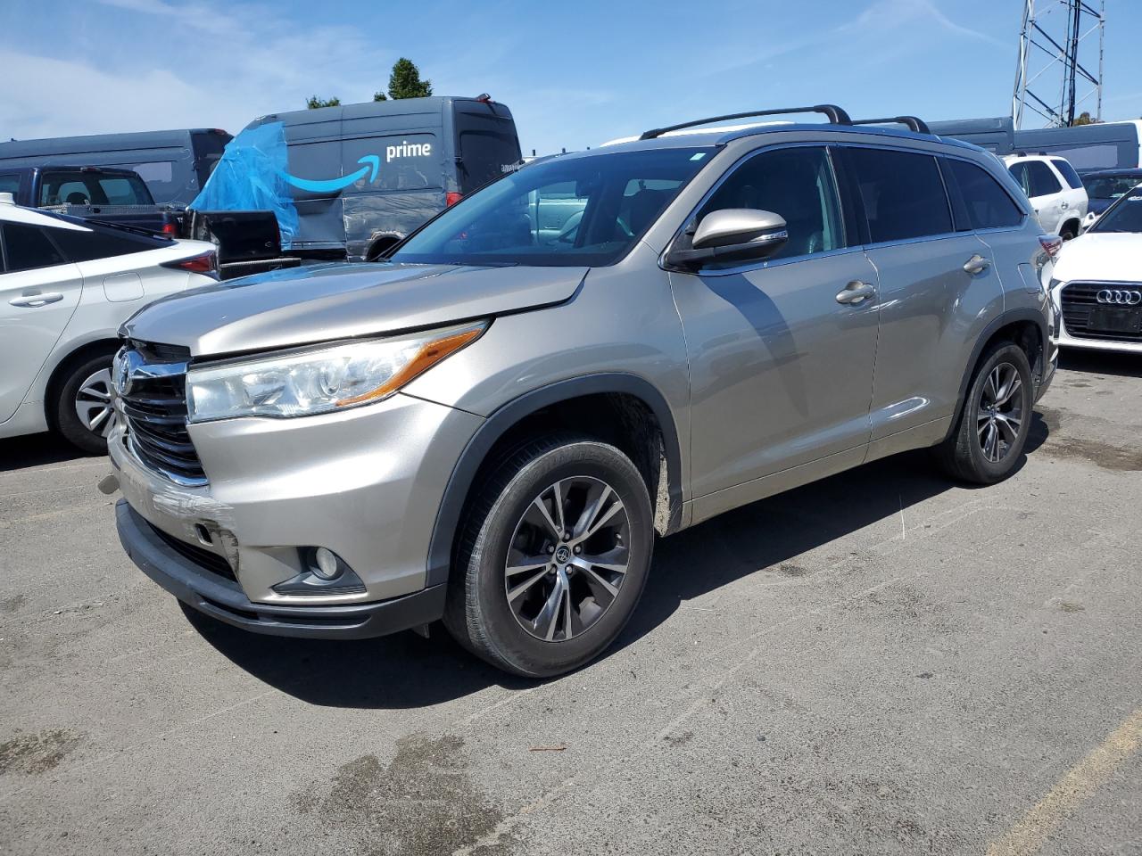 2016 TOYOTA HIGHLANDER XLE