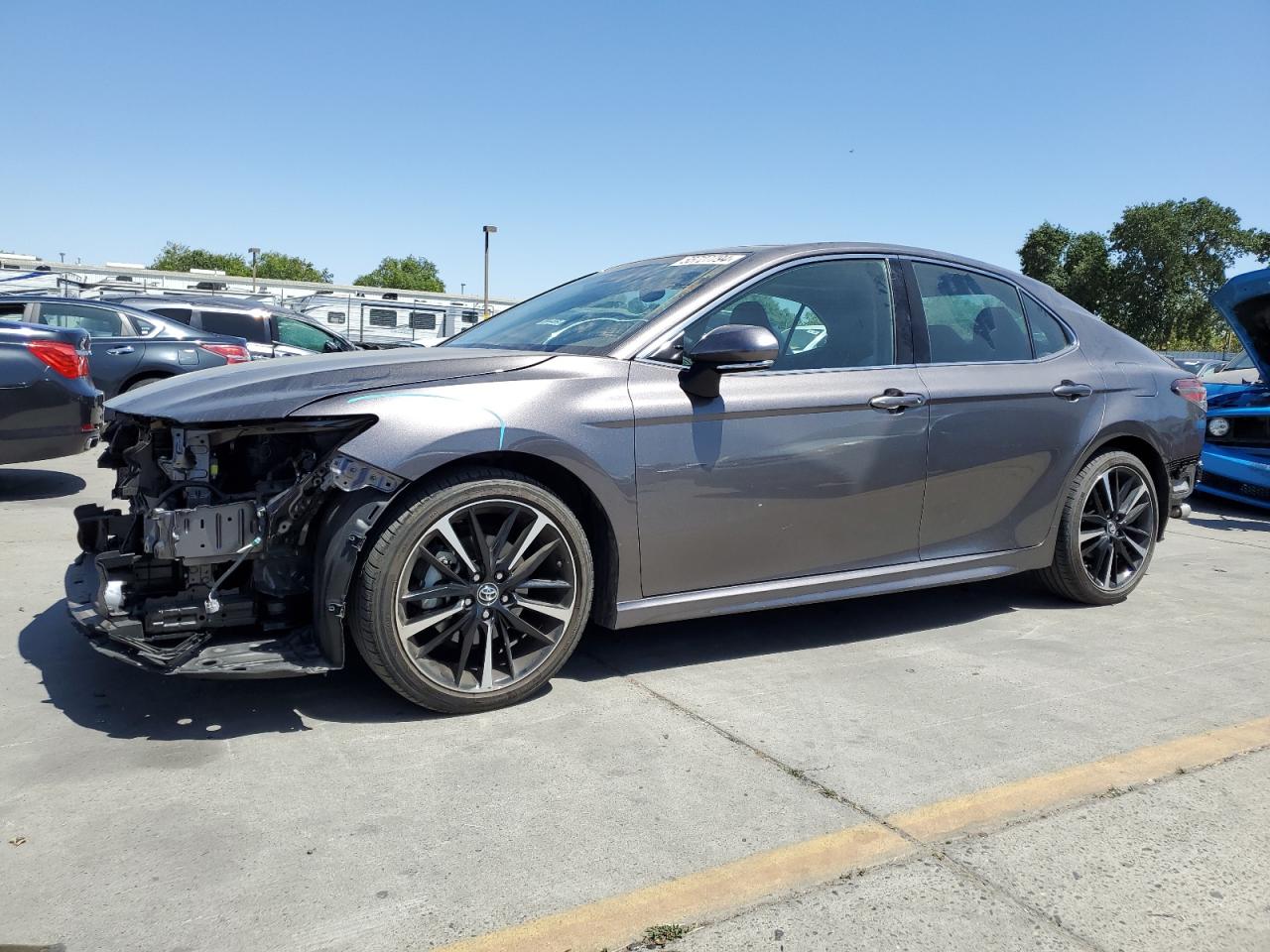 2019 TOYOTA CAMRY XSE