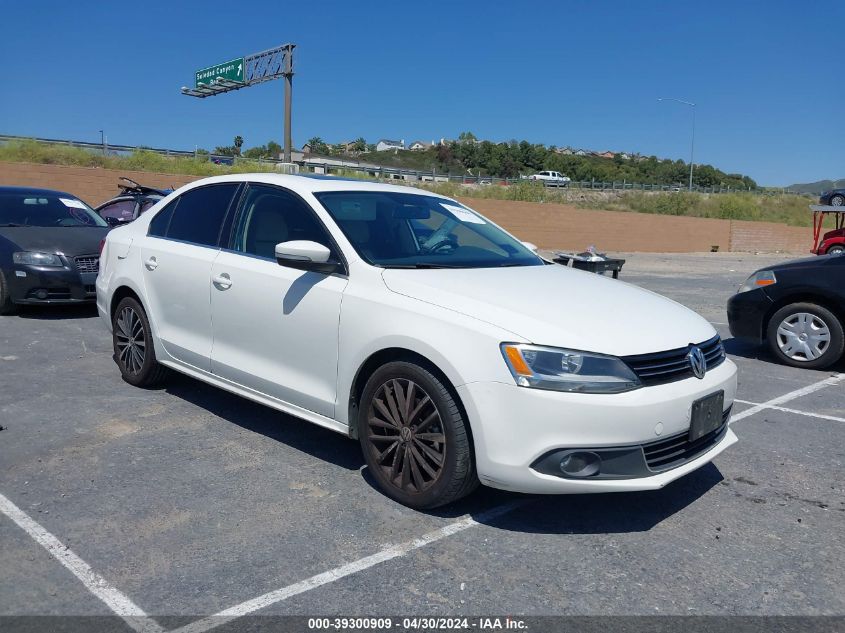 2012 VOLKSWAGEN JETTA 2.5L SEL PREMIUM