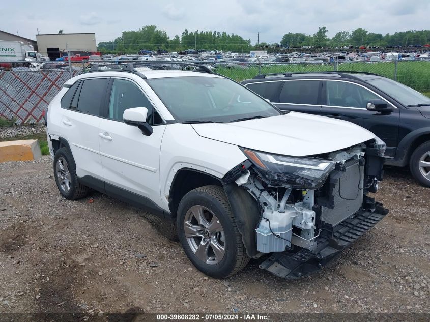 2023 TOYOTA RAV4 XLE