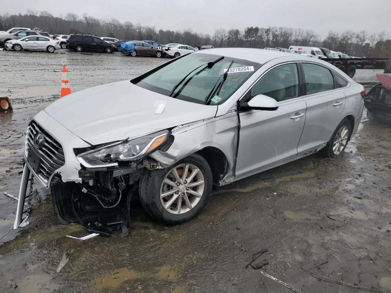 2018 HYUNDAI SONATA SE