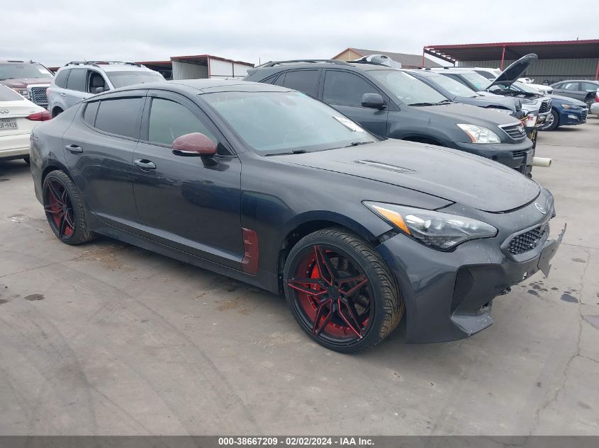 2018 KIA STINGER GT1