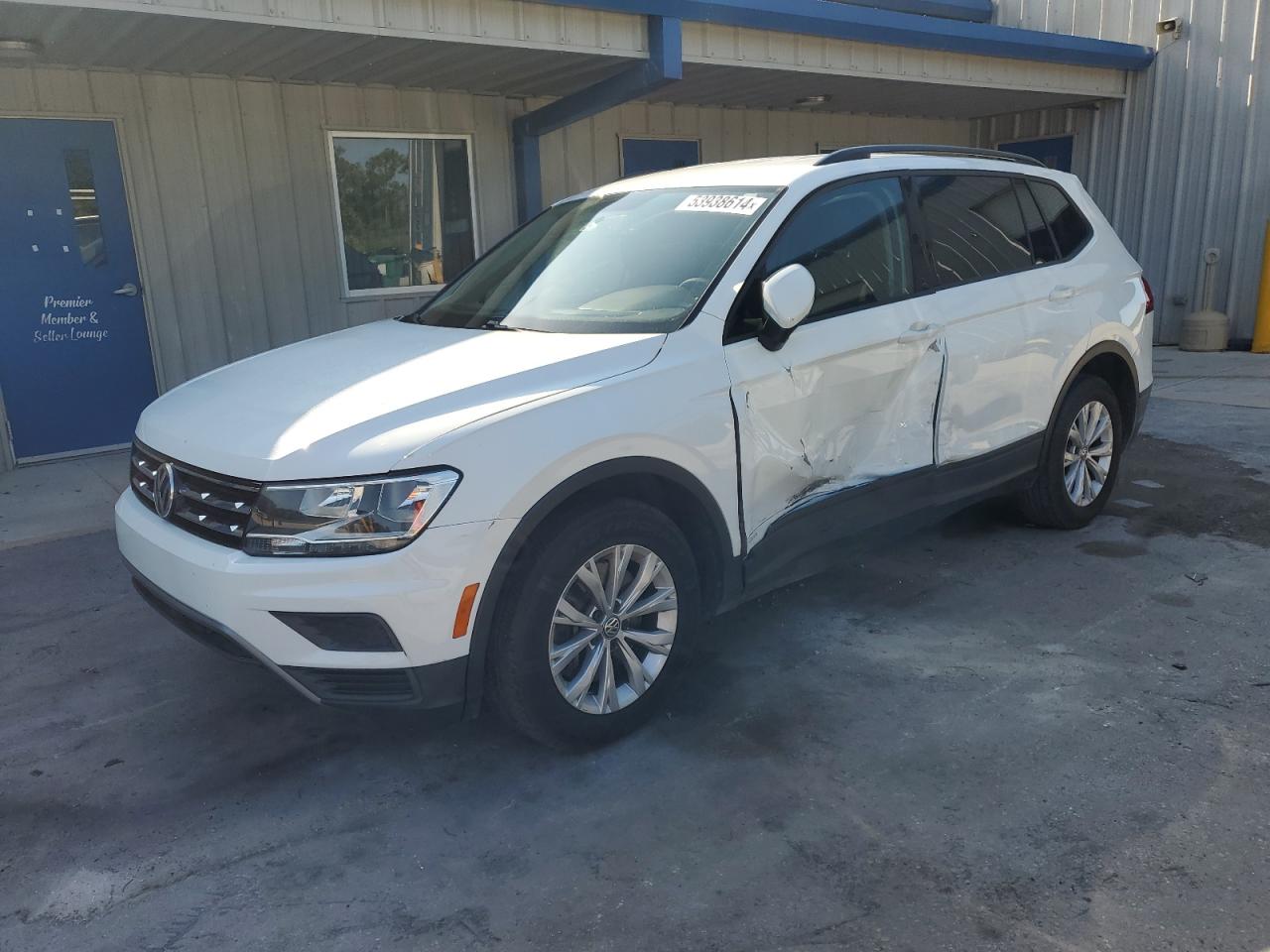 2019 VOLKSWAGEN TIGUAN S