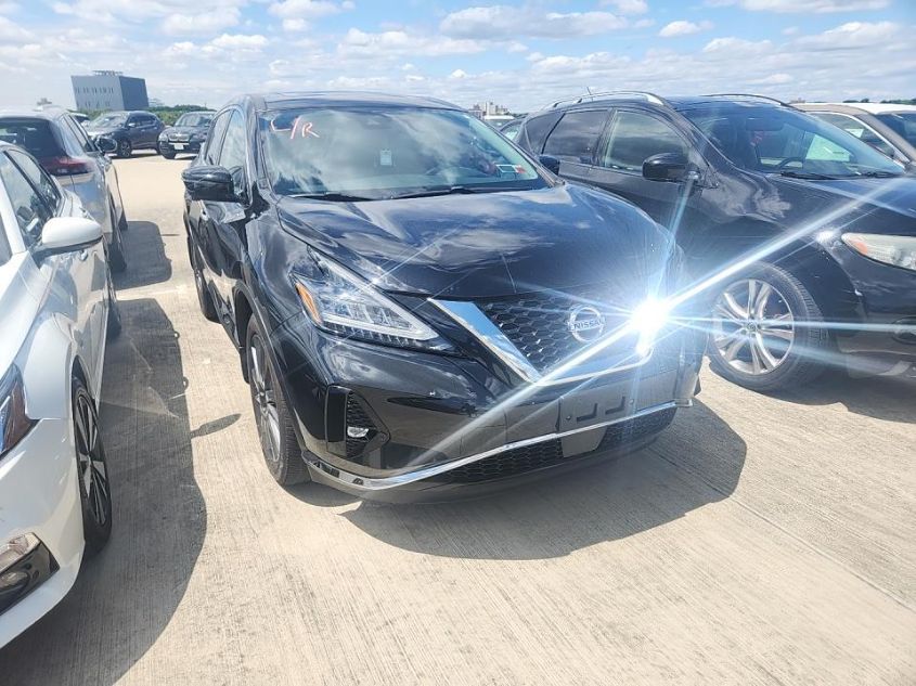 2021 NISSAN MURANO SV