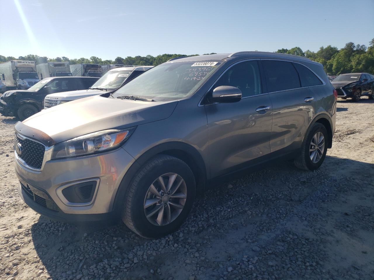 2017 KIA SORENTO LX