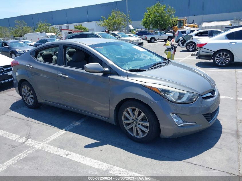 2014 HYUNDAI ELANTRA SE