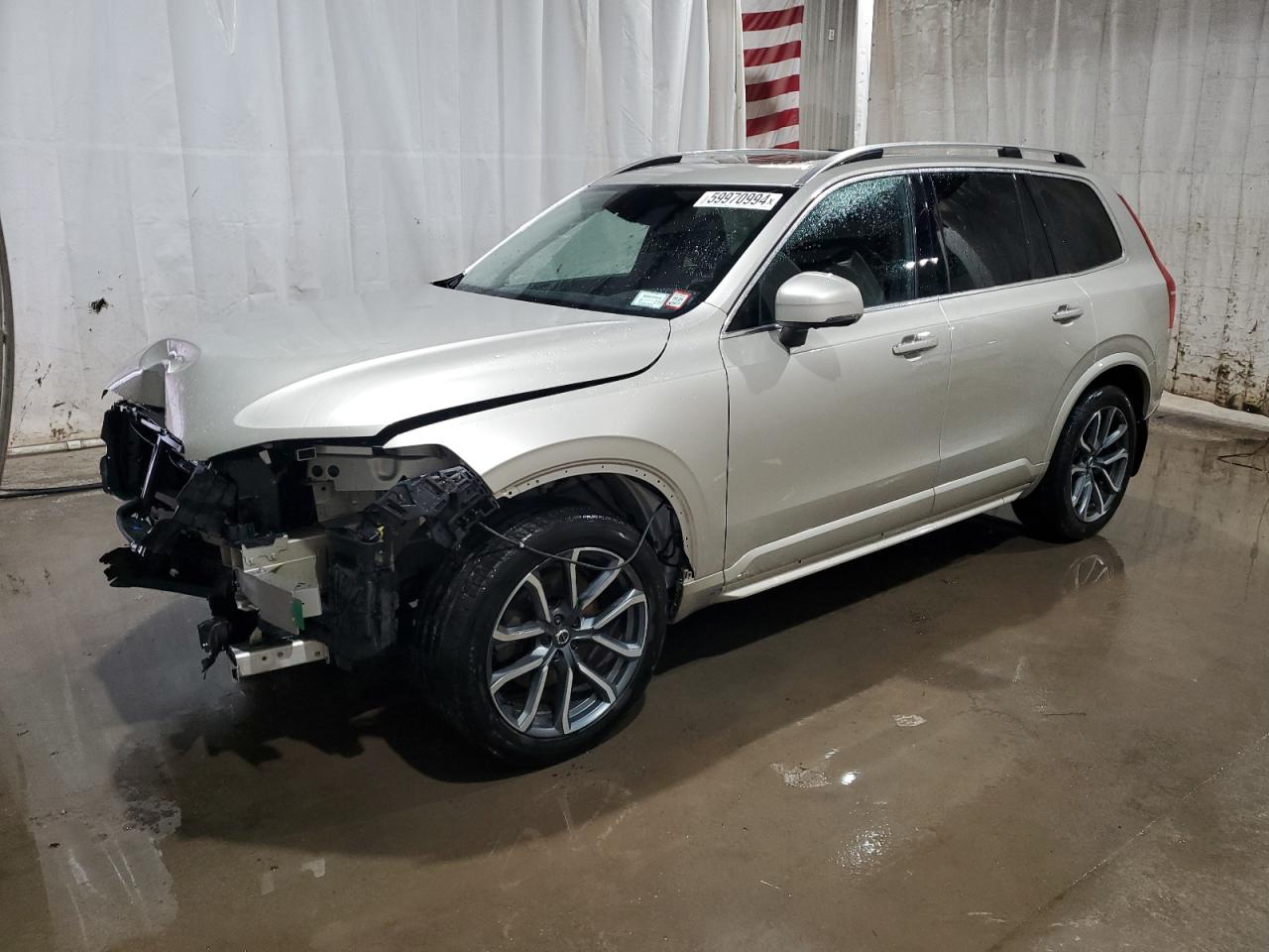 2016 VOLVO XC90 T6